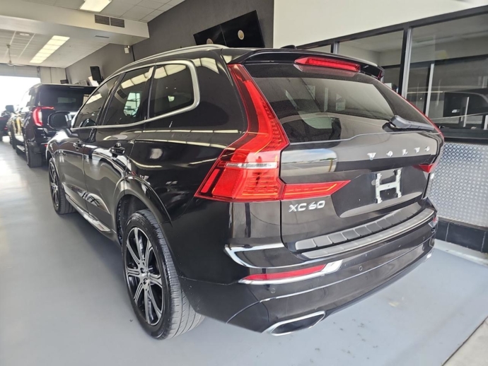 2021 Volvo XC60 INSCRIPTN